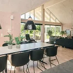 5 Star Holiday Home In Blavand 펜션