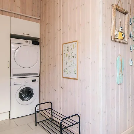 Luxury Pool Retreat In - By Traum בלבאנד