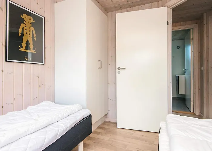 Luxury Pool Retreat In - By Traum *