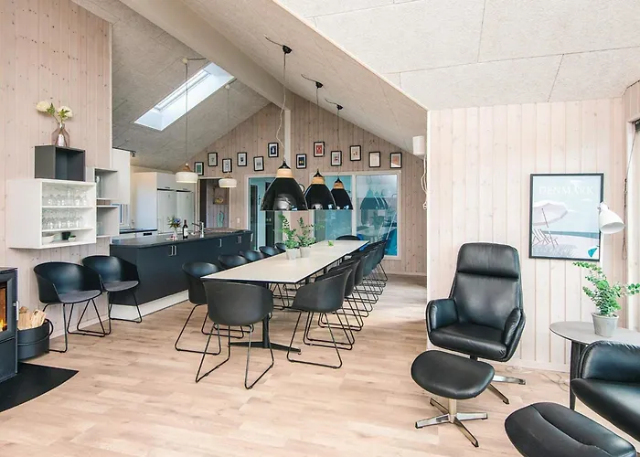 Luxury Pool Retreat In - By Traum Casa vacanze Blåvand